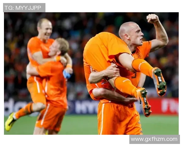 乌得勒b队迎战劲敌全力争胜展现球队实力与团结精神